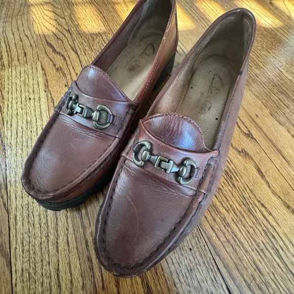 Clarks Shoes - Clarks Vintage Leather Loafers